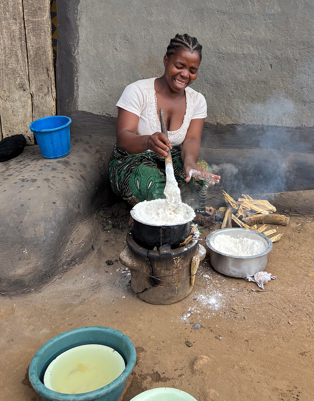 Energy-saving Stoves for Household Cooking