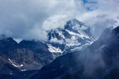 Fractured Indian glacier triggers flash flood: U-M experts available to discuss